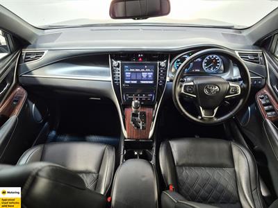 2015 Toyota Harrier - Thumbnail