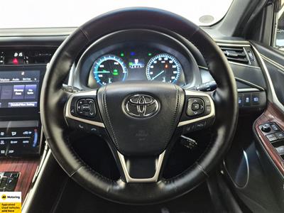 2015 Toyota Harrier - Thumbnail