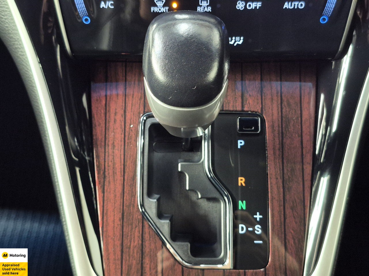 2015 Toyota Harrier