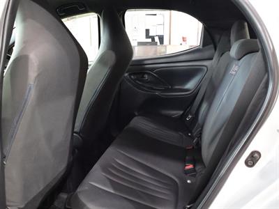 2021 Toyota Yaris - Thumbnail
