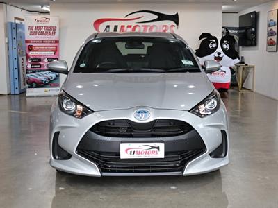 2021 Toyota Yaris - Thumbnail