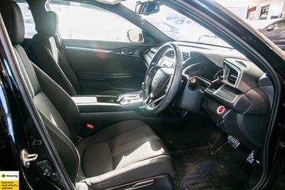 2019 Honda Civic - Thumbnail