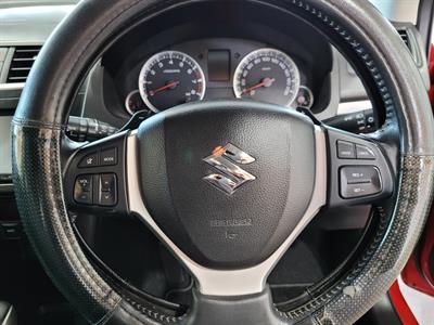 2014 Suzuki Swift - Thumbnail