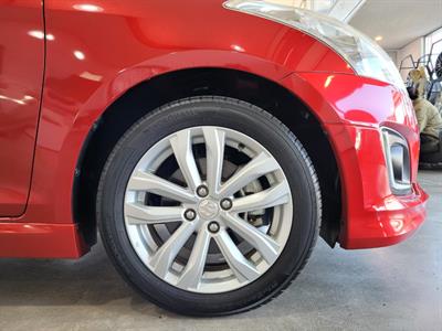 2014 Suzuki Swift - Thumbnail