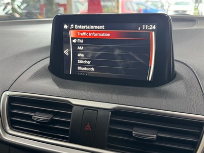 2017 Mazda Axela - Thumbnail