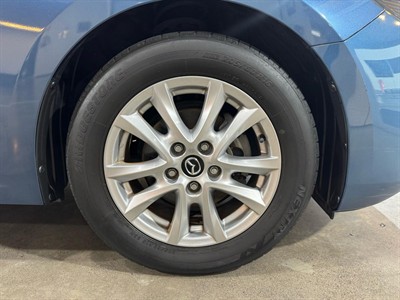 2017 Mazda Axela - Thumbnail