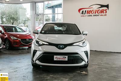 2020 Toyota C-HR - Thumbnail