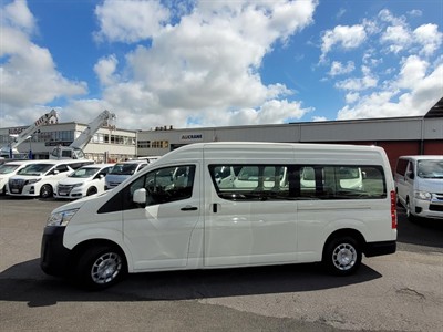 2019 Toyota Hiace - Thumbnail