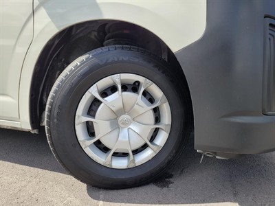 2019 Toyota Hiace - Thumbnail