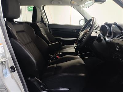 2019 Suzuki Swift - Thumbnail