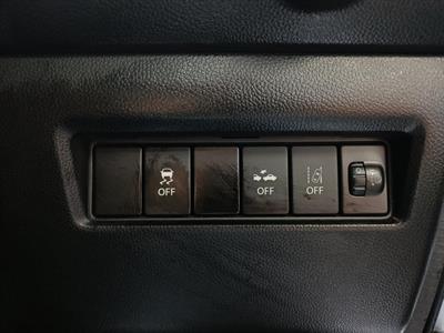 2019 Suzuki Swift - Thumbnail