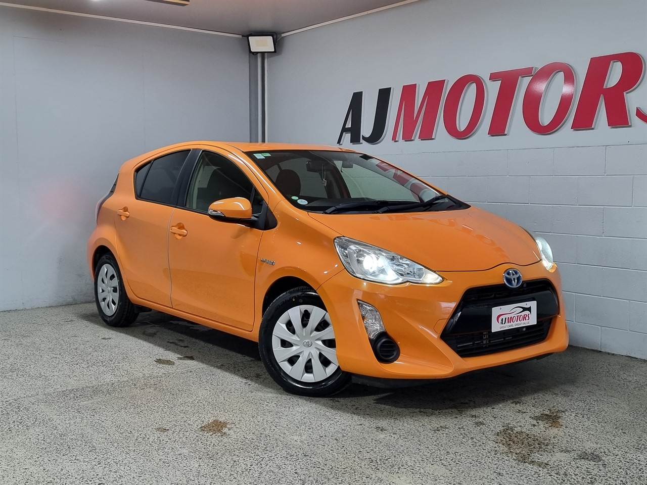 2015 Toyota Aqua