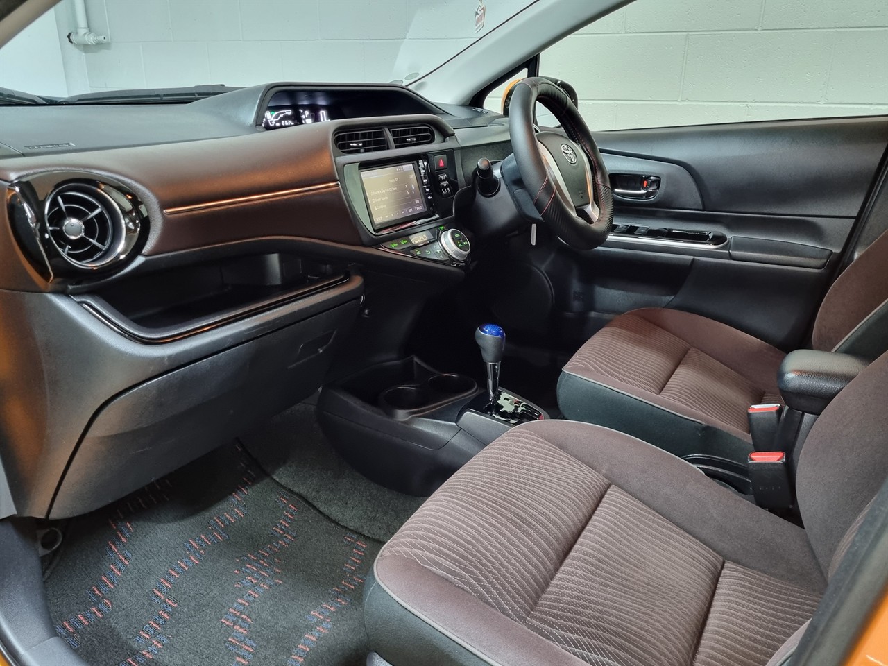 2015 Toyota Aqua