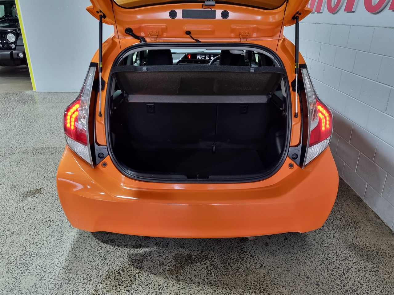 2015 Toyota Aqua
