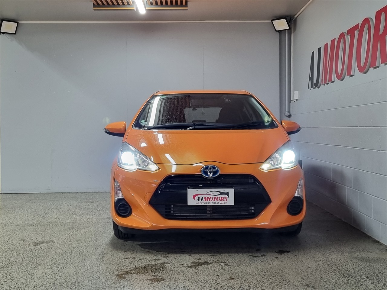 2015 Toyota Aqua