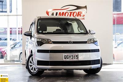 2012 Toyota Spade - Thumbnail