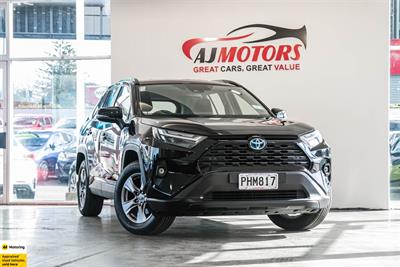 2022 Toyota RAV4 - Thumbnail