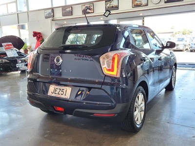 2015 Ssangyong Tivoli - Thumbnail