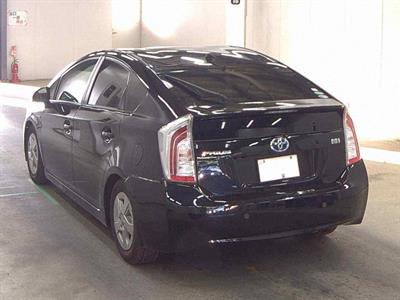 2013 Toyota Prius - Thumbnail