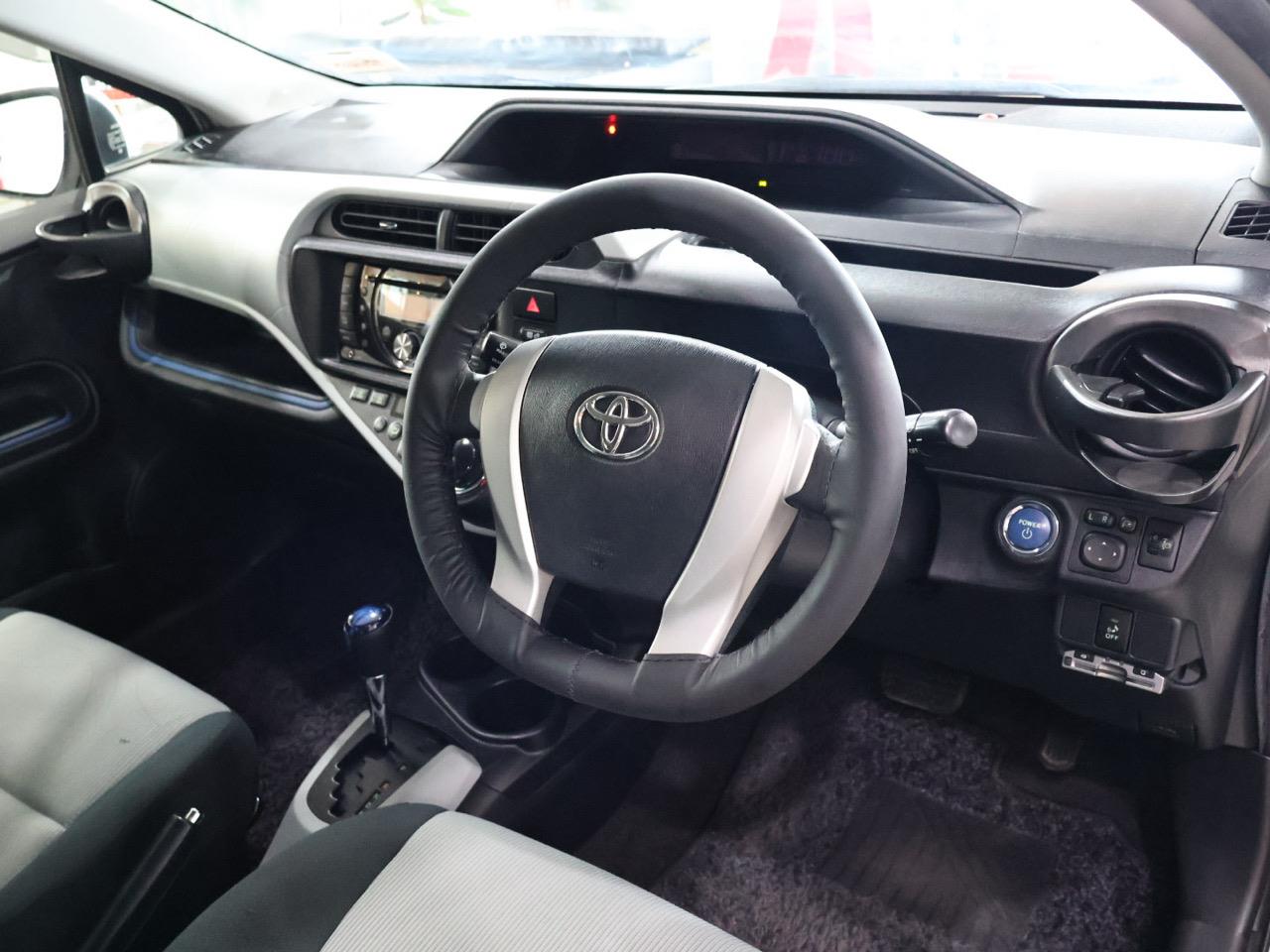 2013 Toyota Aqua