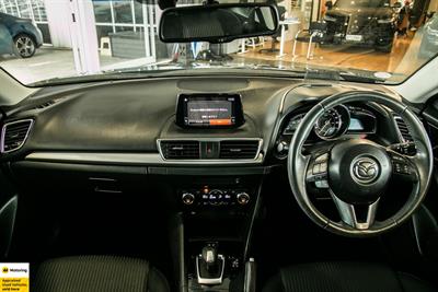 2014 Mazda Axela - Thumbnail