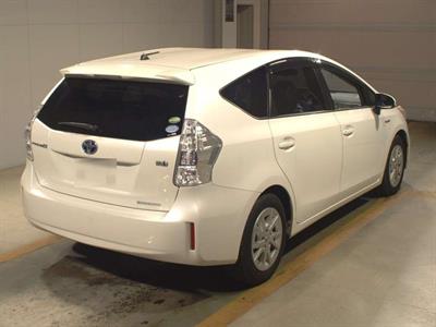 2013 Toyota Prius - Thumbnail