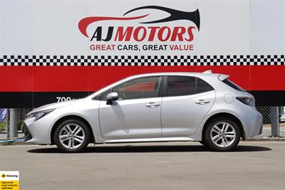 2019 Toyota Corolla - Thumbnail