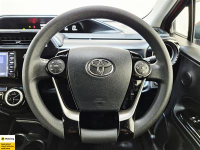 2019 Toyota Aqua - Thumbnail