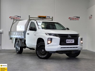 2019 Mitsubishi Triton