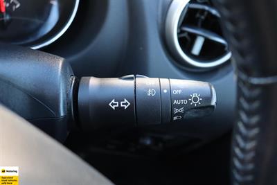 2012 Nissan Dualis - Thumbnail