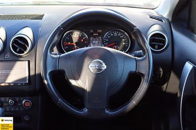 2012 Nissan Dualis - Thumbnail