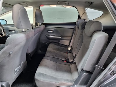 2013 Toyota Prius - Thumbnail