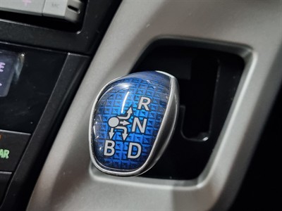 2013 Toyota Prius - Thumbnail