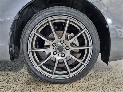 2013 Toyota Prius - Thumbnail