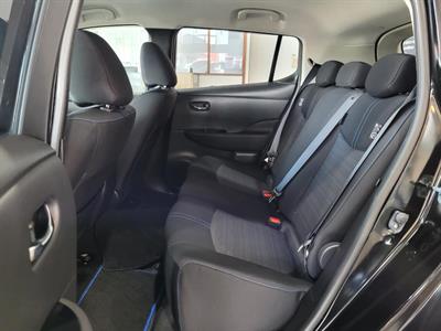 2019 Nissan Leaf - Thumbnail