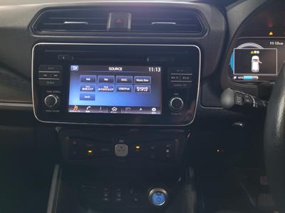 2019 Nissan Leaf - Thumbnail