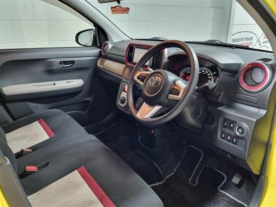 2017 Toyota Passo - Thumbnail