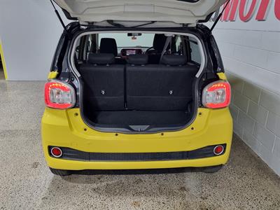 2017 Toyota Passo - Thumbnail