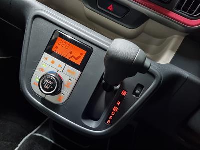 2017 Toyota Passo - Thumbnail
