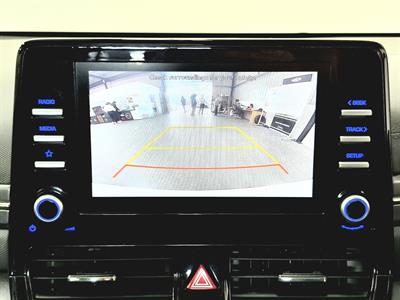 2022 Hyundai IONIQ - Thumbnail