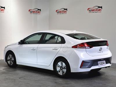 2022 Hyundai IONIQ - Thumbnail