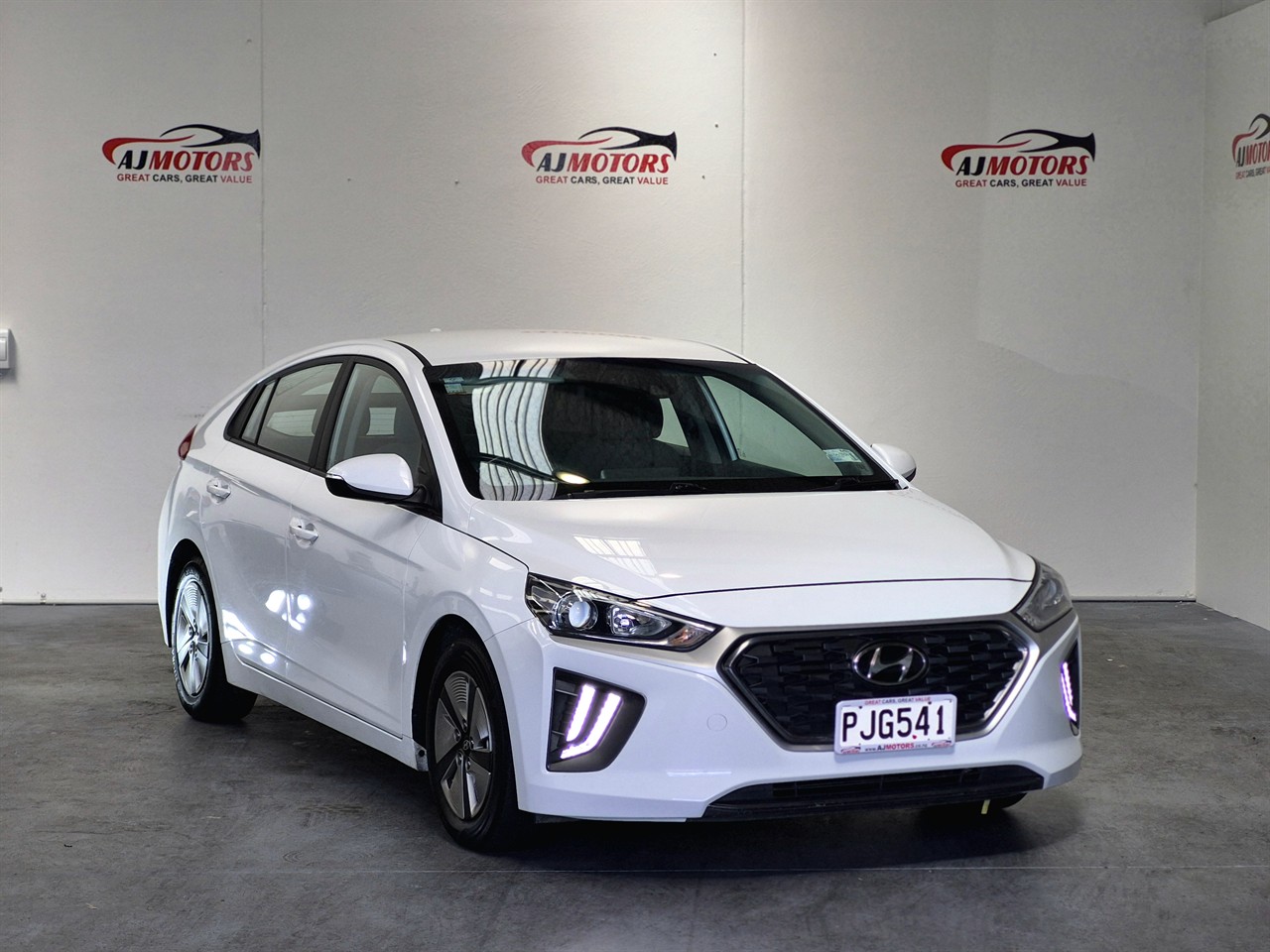 2022 Hyundai IONIQ