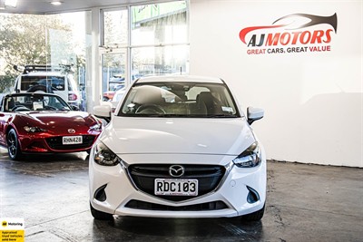 2015 Mazda Demio - Thumbnail