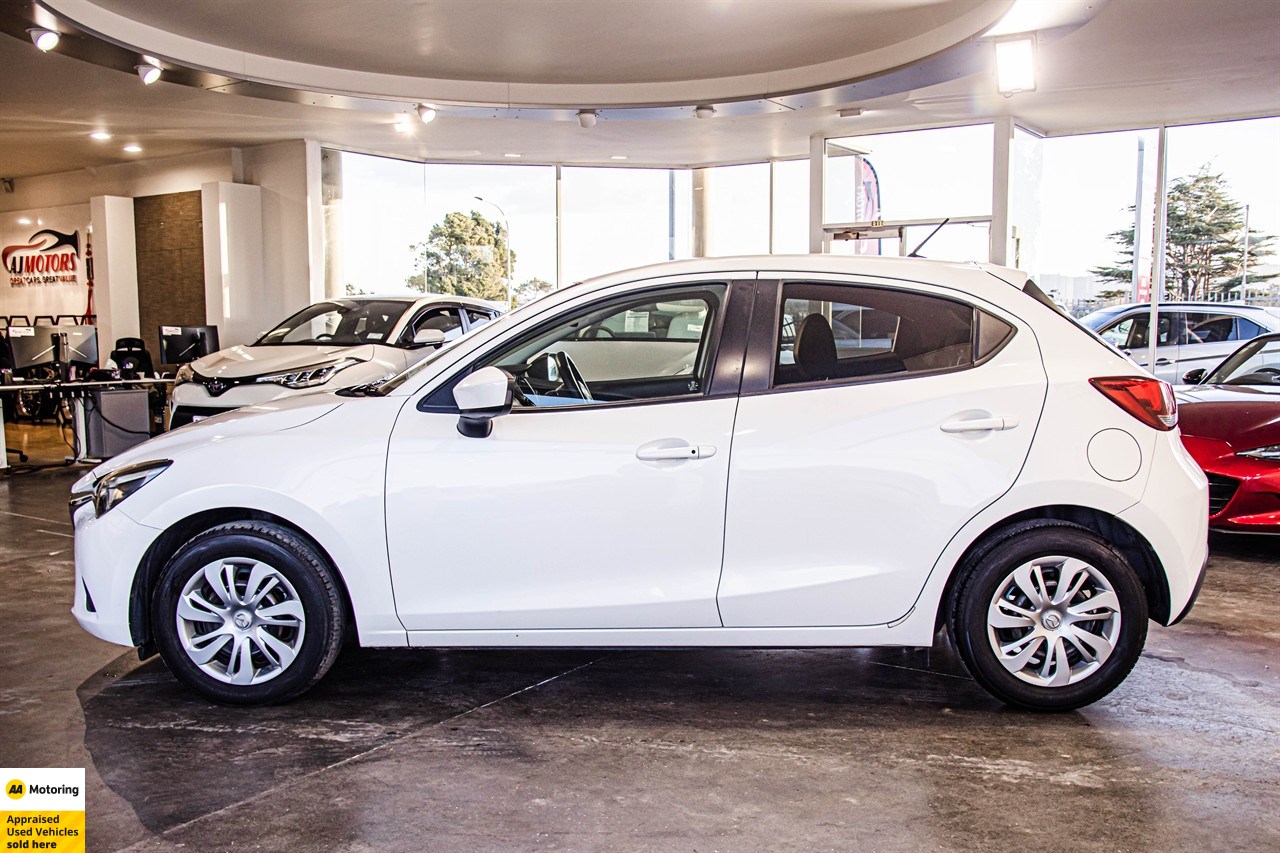 2015 Mazda Demio