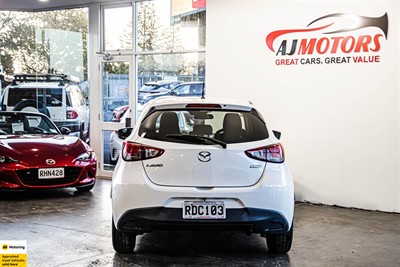 2015 Mazda Demio - Thumbnail