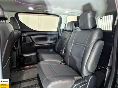 2018 Toyota Vellfire - Thumbnail