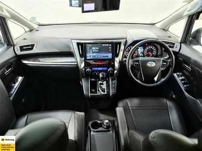 2018 Toyota Vellfire - Thumbnail