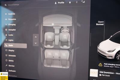 2022 Tesla Model Y - Thumbnail
