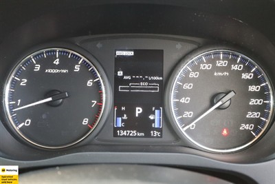 2022 Mitsubishi Outlander - Thumbnail