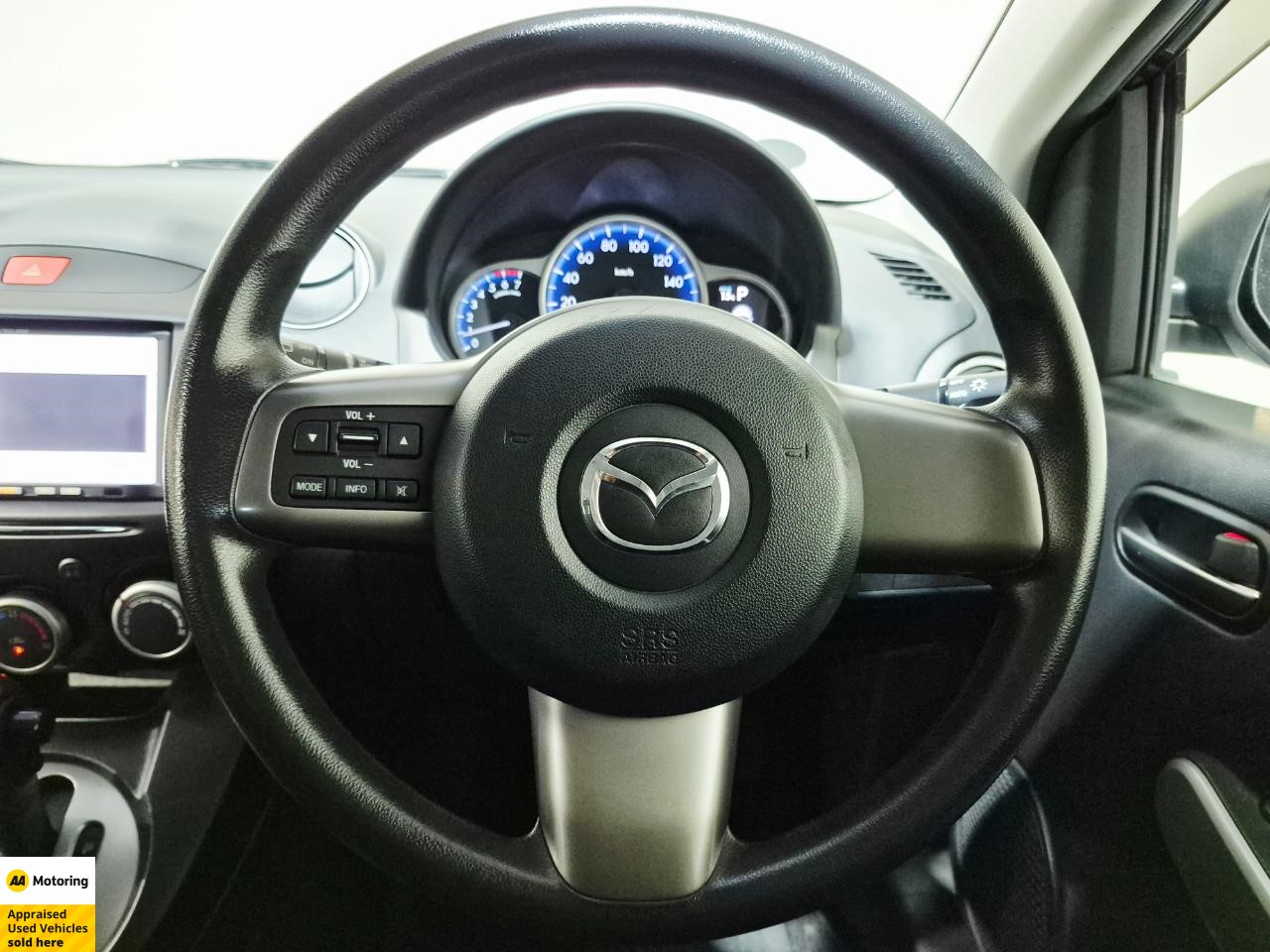 2013 Mazda Demio